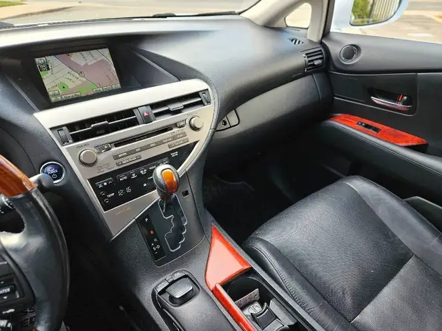2010 Lexus RX 450H AWD HYBRID **NAVIGATION-CAMERA-TV/DVD-ROOF** in Cars & Trucks in City of Toronto - Image 15