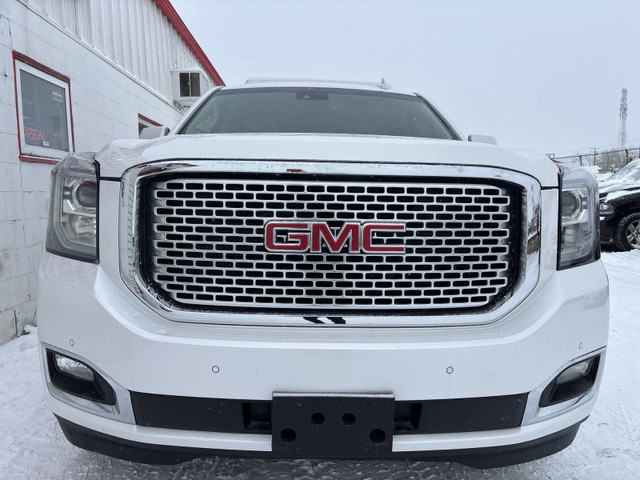 2017 GMC Yukon DENALI | 7 PASSENGER | 4X4 | 6.2L V8 | HEATED LEA in Cars & Trucks in Calgary - Image 3