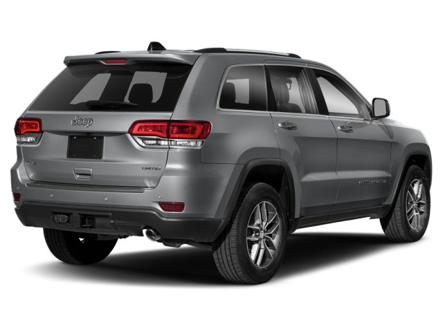 2018 Jeep Grand Cherokee in Cars & Trucks in Lethbridge - Image 2