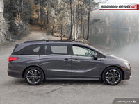 Engine: GAS V-6 3.5 L L/100Km City: 12.2 L/100Km Hwy: 8.5 Safety Equipment ABS And Driveline Tractio... (image 5)