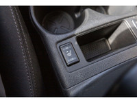 ONLY ONE PREVIOUS OWNER! - 2.5L Engine - AWD - Automatic Transmission - Remote Start - Push Button S... (image 4)