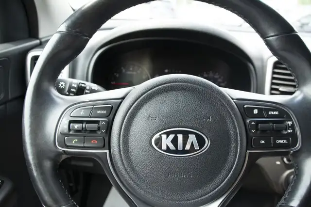 2017 KIA SPORTAGE EX in Cars & Trucks in Oshawa / Durham Region - Image 27