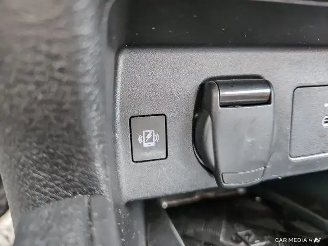 2023 Nissan Versa SR | Apple Car Play | Heated Seats in Cars & Trucks in Ottawa - Image 32