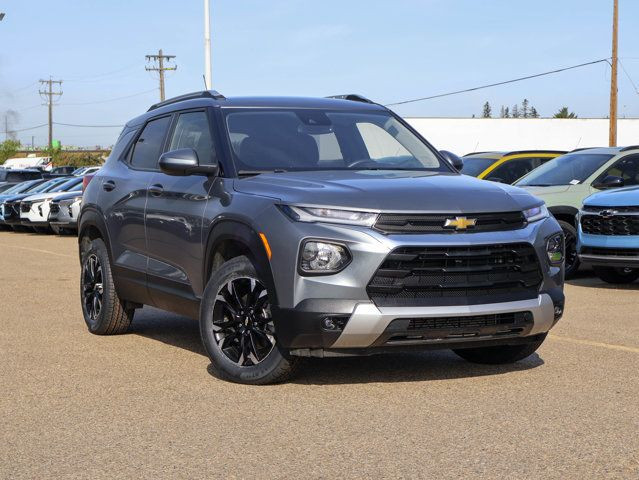 2021 Chevrolet Trailblazer LT AWD 1.3T in Cars & Trucks in Edmonton - Image 2
