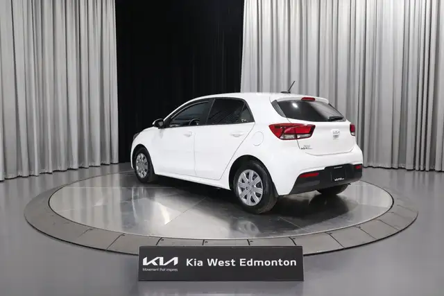 2023 Kia Rio LX+ LOW KM / ONLY 12K / HEATED SEATS / BACKUP CAM dans Autos et camions dans Ville d’Edmonton - Image 5