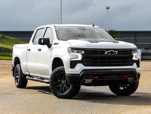 2024 Chevrolet Silverado 1500 LT Trail Boss 6.2L in Cars & Trucks in Strathcona County - Image 2