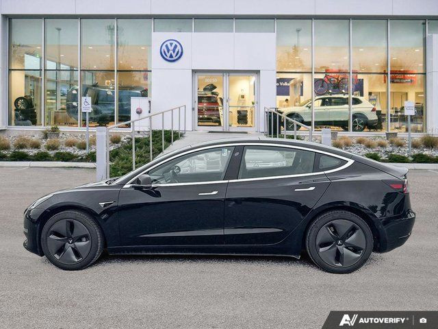2019 Tesla Model 3 in Cars & Trucks in Abbotsford - Image 2