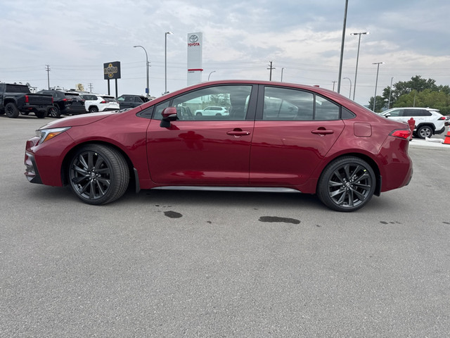 2025 Toyota Corolla SE SUNROOF - APPLE/ANDROID CARPLAY - REAR CA in Cars & Trucks in Cranbrook - Image 2