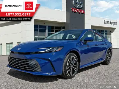 Camry Hybrid XLE AWD - TEST DRIVE VEHICLE - ORDER YOURS TODAY Engine: 4 Cylinder Engine 2.5L L/100Km...