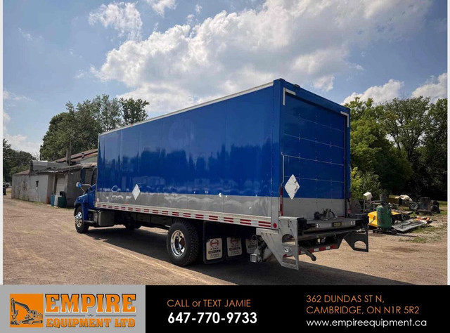 2018 HINO 358 26FT STRAIGHT TRUCK**LIFTGATE** in Heavy Trucks in Cambridge - Image 4