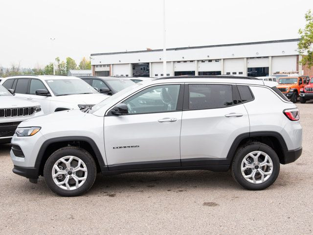 2025 Jeep Compass North 4x4, Panoramic Sunroof in Cars & Trucks in Calgary - Image 2