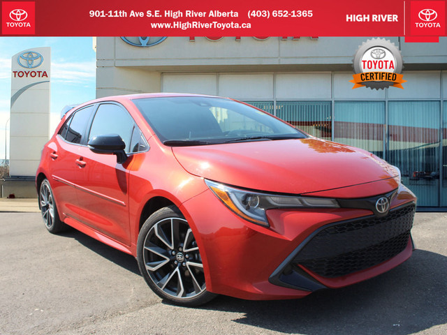 2019 Toyota Corolla Hatchback SE Manual for sale in Cars & Trucks in Calgary - Image 2