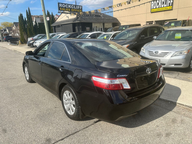 2009 Toyota Camry Hybrid in Cars & Trucks in City of Toronto - Image 3