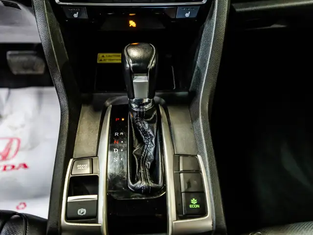 2020 Honda Civic Touring | TOIT OUVRANT | CUIR | GARANTIE 10 ANS in Cars & Trucks in City of Montréal - Image 27