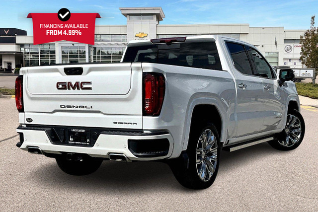 2024 GMC Sierra 1500 Denali DENALI - 6.2L - CLEAN CARFAX - LO... in Cars & Trucks in Calgary - Image 2