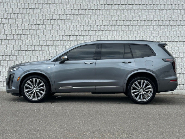 2021 Cadillac XT6 in Cars & Trucks in City of Toronto - Image 2