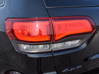 2021 Jeep Grand Cherokee 4D Sport Utility 80th Anniversary Edition Diamond Black Crystal Pearlcoat *... (image 9)