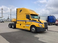 2019 FREIGHTLINER T12664ST