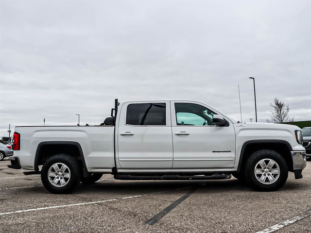 2018 GMC Sierra 1500 SLE 4WD | Back-up Camera | Tinted Glass... in Cars & Trucks in London - Image 3