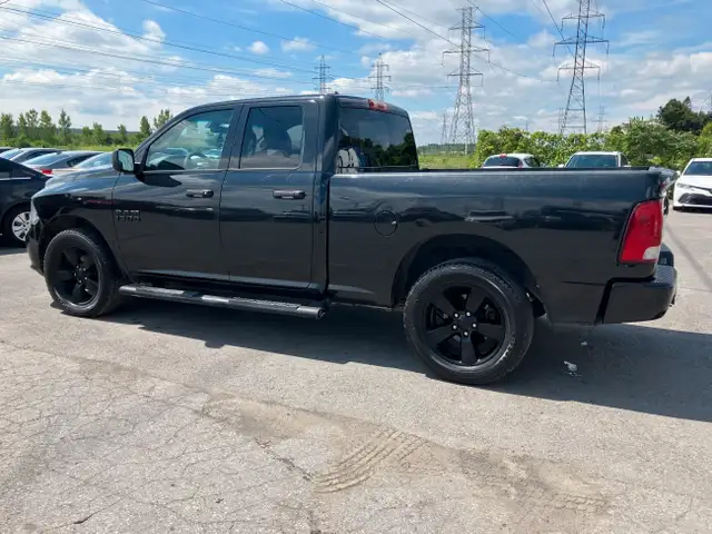2018 Ram 1500 Express 4x4  in Cars & Trucks in Laval / North Shore - Image 9