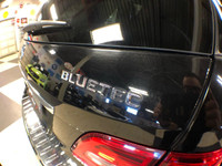 SUV ........ 3.0 LITER 6-CYLINDER TURBOCHARGED DIESEL ENGINE WITH 240 HP AND 455 LB-FT OF TORQUE ...... (image 9)