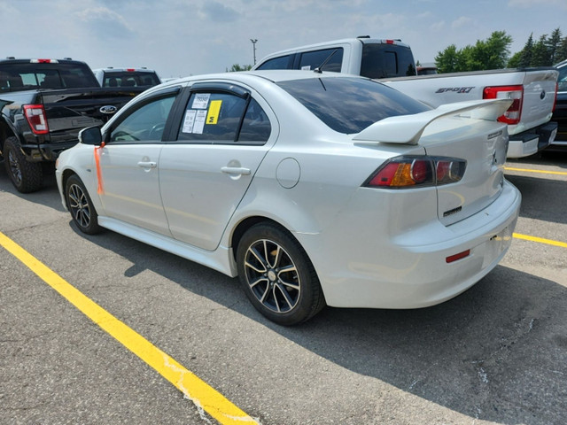 2016 Mitsubishi Lancer ES | Sunroof | Clean CarFAX in Cars & Trucks in City of Toronto - Image 2