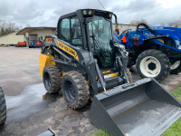 We Finance All Types of Credit! - 2023 NEW HOLLAND L318 SKID STE