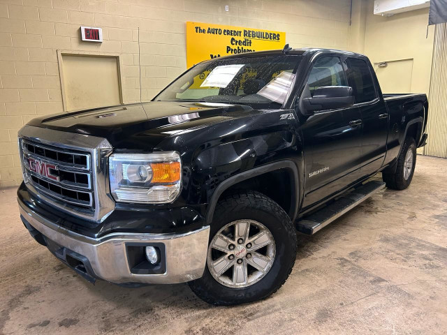 2014 GMC Sierra 1500 SLE in Cars & Trucks in Windsor Region - Image 2