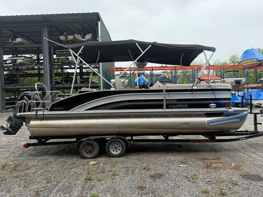2021 HARRIS CRUISER 230 in Powerboats & Motorboats in Muskoka - Image 4