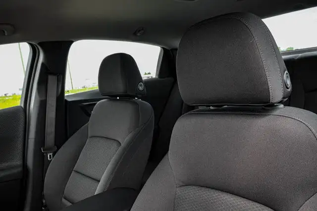 2022 Chevrolet Malibu AUTOMATIC LOW KMS in Cars & Trucks in Strathcona County - Image 11