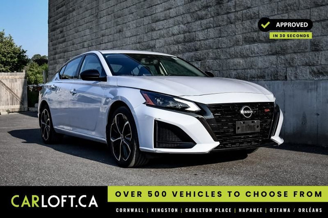 2024 Nissan Altima SR • SUNROOF • NAV • HEATED LEATHER in Cars & Trucks in Kingston