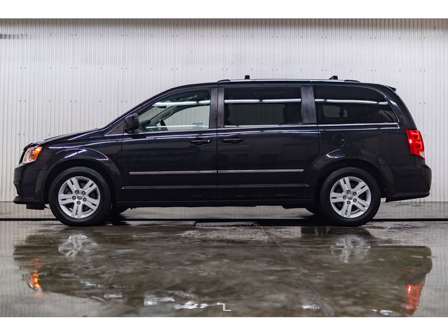 2017 Dodge Grand Caravan Crew Plus Leather Nav DVD BCam in Cars & Trucks in Grande Prairie - Image 3