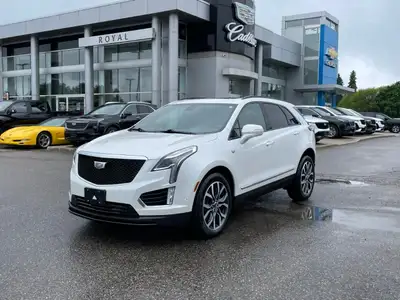 ACCIDENT FREE | HEATED SEATS | HEATED STEERING WHEEL | XM RADIO | HANDS FREE LIFTGATE | WIRELESS CHA...