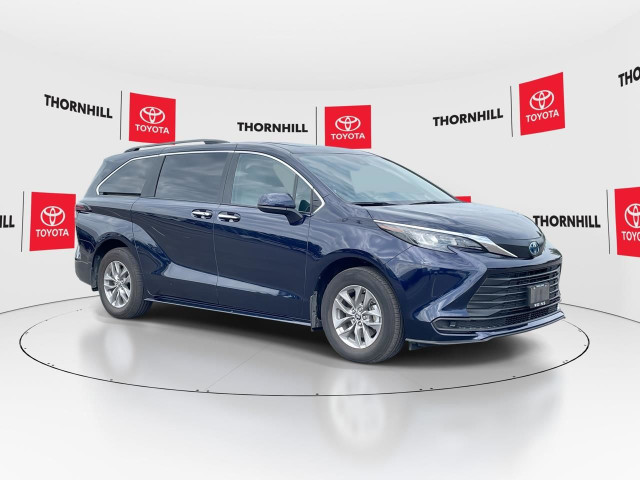 2025 Toyota Sienna XLE 8-Passenger 8 PASSENGER,NO ACCIDENT,1O... in Cars & Trucks in City of Toronto