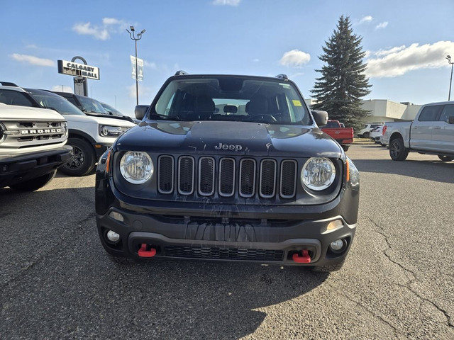  2016 Jeep Renegade TRAILHAWK | NAV | BEATS AUDIO | TRAILER TOW in Cars & Trucks in Calgary - Image 2
