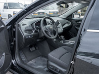 Find your way with this beautiful 2024 Chevrolet Malibu Sedan 1LT.Finished in a Mosiac Black exterio... (image 7)
