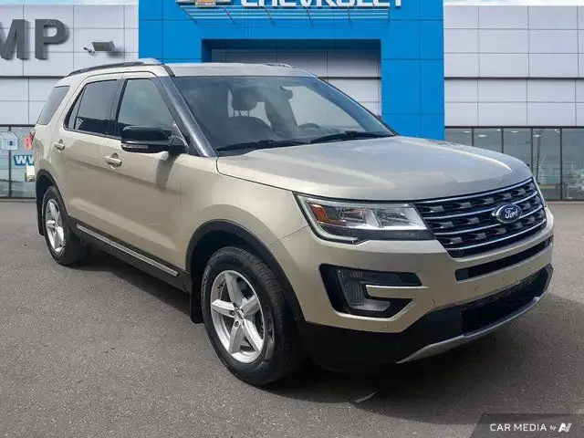 2017 Ford Explorer XLT | AWD | Remote Start | Back Up Cam in Cars & Trucks in Saskatoon - Image 9