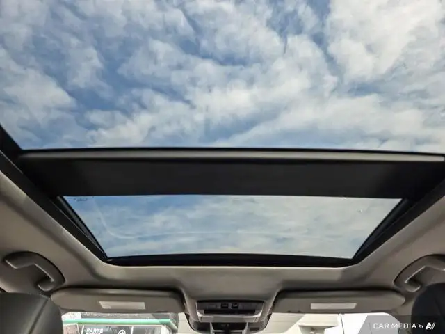 2021 Nissan Rogue Platinum in Cars & Trucks in Ottawa - Image 31