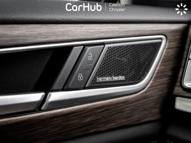 2024 Volkswagen Atlas Execline Pano Roof Harman Kardon 360 Cam in Cars & Trucks in Mississauga / Peel Region - Image 4