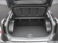 This Hyundai Kona has a dependable Regular Unleaded I-4 2.0 L/122 engine powering this Variable tran... (image 6)