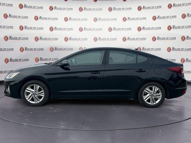2020 Hyundai Elantra Preferred IVT / Heated Seats / Back Up Cam in Cars & Trucks in Calgary - Image 2
