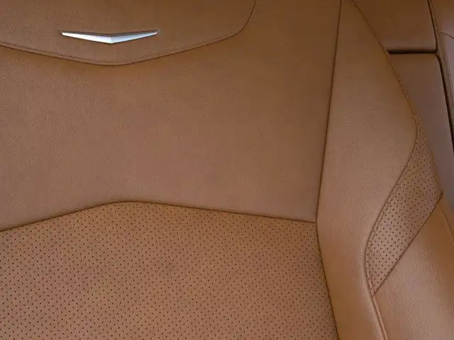 2025 Cadillac XT4 Sport in Cars & Trucks in Oakville / Halton Region - Image 25
