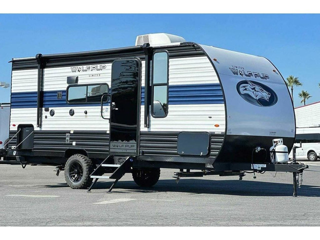 2024 Cherokee Wolf Pup 16KHW Paiement a partir de 71$/sem in Travel Trailers & Campers in Val-d'Or - Image 2