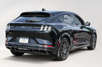 2022 Ford Mustang Mach-E GT Performance Edition AWD La Ford Mustang Mach-E GT Performance Edition AW... (image 3)
