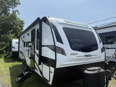 . 2025 KZ-RV Connect Mini CM231BH The 2025 CONNECT MINI CM231BH by KZ RV is the perfect solution for...