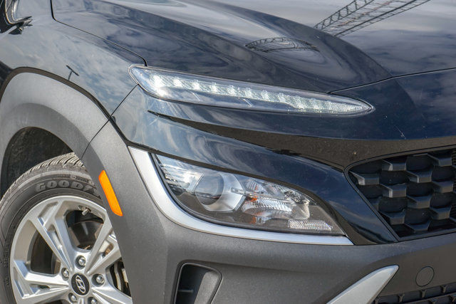 2022 Hyundai Kona Preferred 2.0L AWD | HTD SEATS | HTD WHEEL in Cars & Trucks in Guelph - Image 2