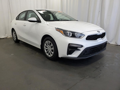 2021 Kia Forte LX FWD Sièges Chauffants Bluetooth A/C