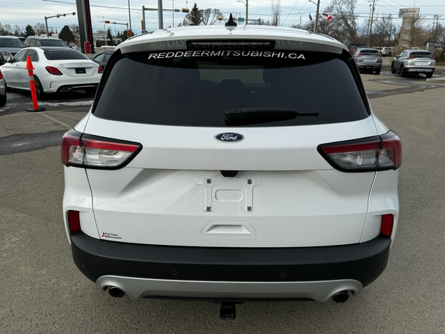2021 Ford Escape SE Low Mileage, Heated Seats, Back-up Camera in Cars & Trucks in Red Deer - Image 4