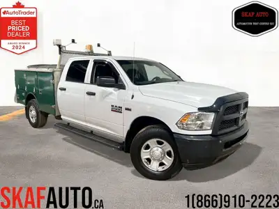 AUTOTRADER'S BEST PRICED DEALER AWARD WINNER 2024 CLEAN CARFAX Sale Price plus HST & Licensing! Safe...