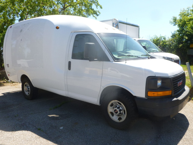 2015 GMC Savana Commercial Cutaway 3500 in Cars & Trucks in City of Toronto